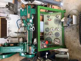 Metal Working Lathe and accessories  - picture2' - Click to enlarge