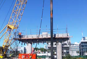 FAV 416L Hydraulic Vibratory Hammer