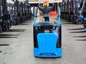 BYD P20PS Stand-On Pallet Truck - Hire - picture2' - Click to enlarge
