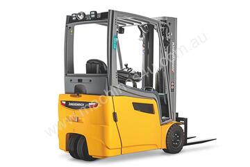 JUNGHEINRICH EFG 220 Three-Wheel Electric Forklift