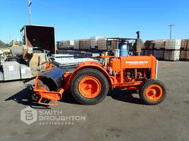 CIRCA 1930 HOWARD DH22 VINTAGE TRACTOR - picture1' - Click to enlarge