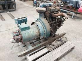 	Ruston 2cylinder Diesel Motor & Generator - picture1' - Click to enlarge
