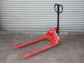 Pallet Truck - picture1' - Click to enlarge