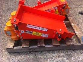 Vibrating Feeder 400 mm x 600 mm feed pan - picture0' - Click to enlarge