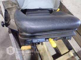 KAB EQUIPMENT SEAT - picture1' - Click to enlarge