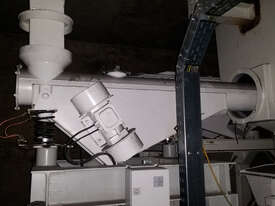 IFE Vibrating tubular feeder with unbalanced drive - picture2' - Click to enlarge