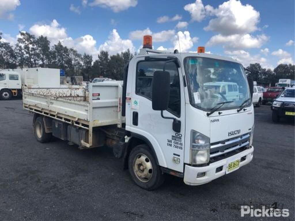 Buy Used Isuzu NPR400 Dual Cab Trucks in , - Listed on Machines4u