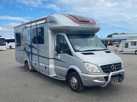 Winnebago Menindee B2642SL - picture0' - Click to enlarge