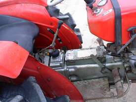 Tractor Yanmar YM2000 - picture1' - Click to enlarge