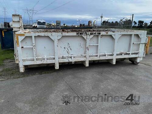 47 HOOKLIFT STEEL BIN. 8M3