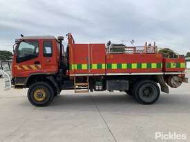 2000 Isuzu FTS750 - picture1' - Click to enlarge