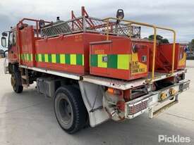 2000 Isuzu FTS750 - picture2' - Click to enlarge