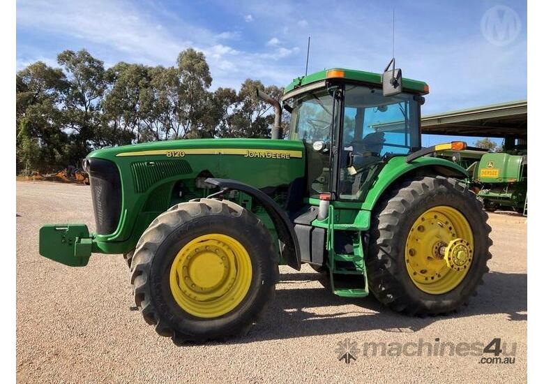 Used John Deere John Deere 8120 4WD Tractors 200+hp in , Listed on