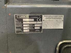 Forklift Counter balance - picture2' - Click to enlarge