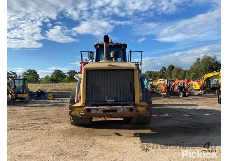 caption 2012 Caterpillar 980H