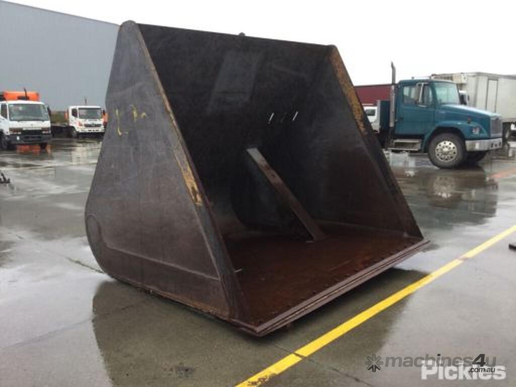 Used 2 650mm Toe Tip High Tip Loader Bucket Excavator Bucket in