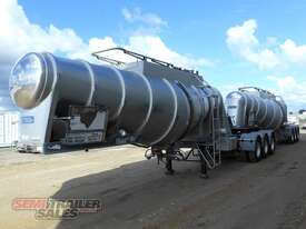 Marshall Lethlean B/D Combination Chemical Tanker Set - picture0' - Click to enlarge