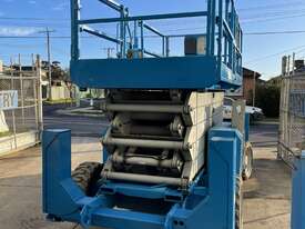 GENIE GS-5390 ALL TERRAIN SCISSOR LIFT - picture2' - Click to enlarge