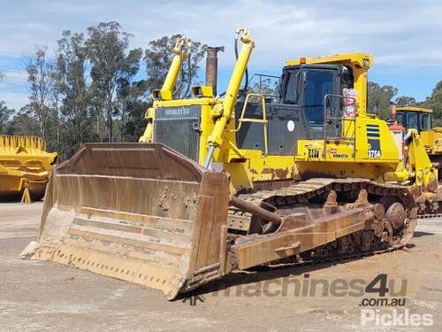 2006 Komatsu D375A-5E0