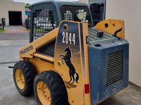 Mustang 2044 Skid Steer Loader - picture1' - Click to enlarge