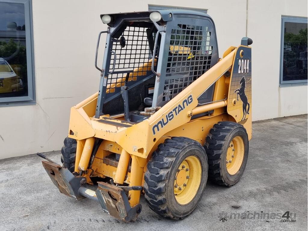 Used mustang 2044 Skid Steer Loaders in , - Listed on Machines4u