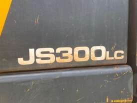 JCB JS300LC - picture2' - Click to enlarge