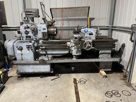 Metal lathe Dean smith & grace type 17 - picture0' - Click to enlarge