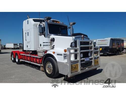 Kenworth T659