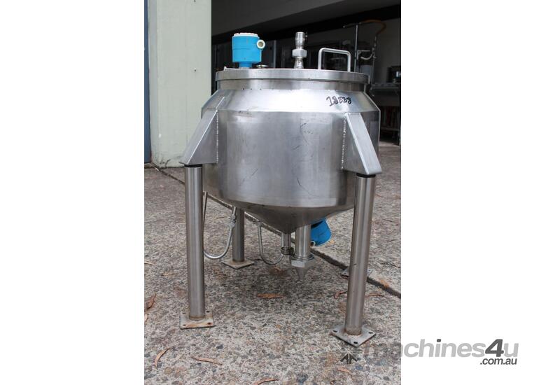 Stainless Steel Jacketed Tank.