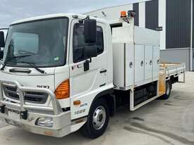 Hino FC1J - picture0' - Click to enlarge