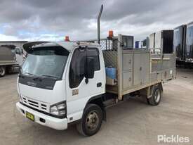 2006 Isuzu NPR300 - picture0' - Click to enlarge