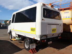 2015 MITSUBISHI CANTER WARRIOR FG84 BUS - picture2' - Click to enlarge