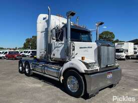 2010 Western Star 4800FX Constellation - picture0' - Click to enlarge