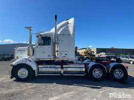 2010 Western Star 4800FX Constellation - picture1' - Click to enlarge