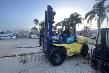 Komatsu 8 Tonne   Forklift