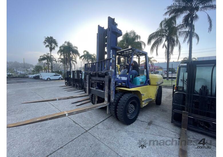 8 Tonne Komatsu Forklift