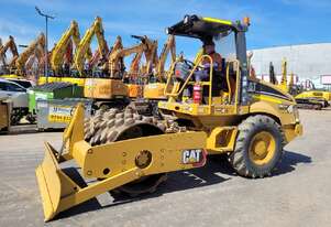 USED 2004 CAT CP433E VIBRATING PADFOOT ROLLER WITH KNOCK DOWN BLADE AND 2522 HOURS
