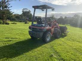 Kubota R420S Wheel Loader - picture2' - Click to enlarge