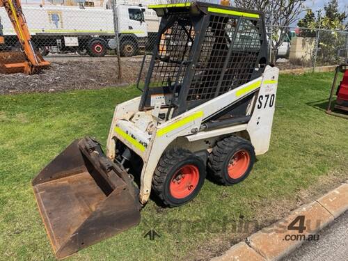 Skid Steer Bobcat S70 2014 3125 hours Quick release bucket