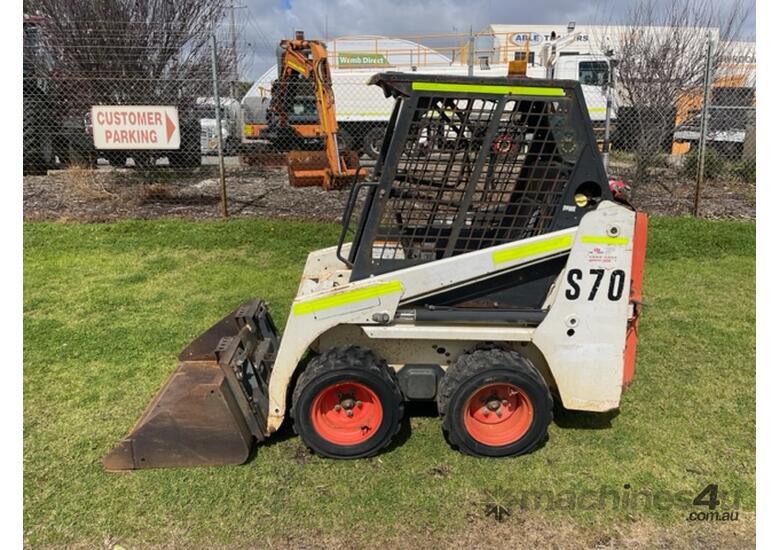 Used 2014 Bobcat Skid Steer Bobcat S70 2014 3125 hours Quick release
