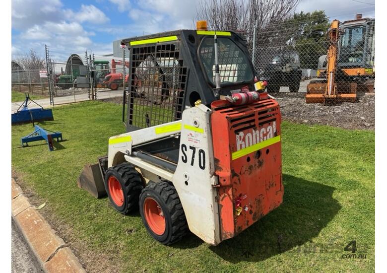 Used 2014 Bobcat Skid Steer Bobcat S70 2014 3125 hours Quick release