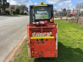 Skid Steer Bobcat S70 2014 3125 hours Quick release bucket - picture2' - Click to enlarge