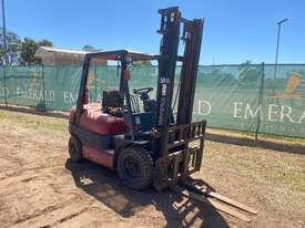 1999 TOYOTA 6FG25 FORKLIFT - picture0' - Click to enlarge