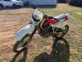 1996 HONDA XR600 MOTORBIKE  - picture1' - Click to enlarge