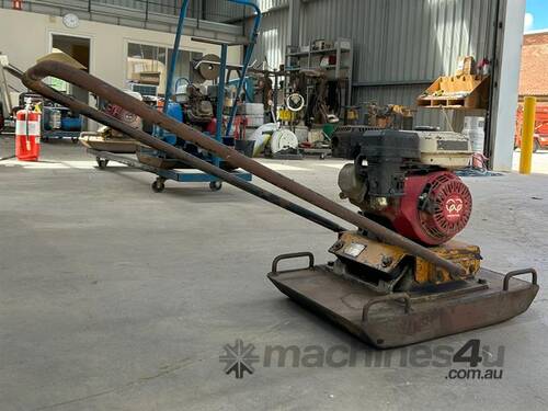 WACKER PLATE COMPACTOR