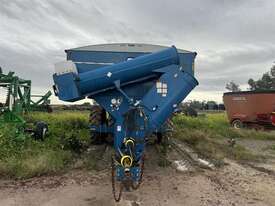 2011 KINZE 1050 CHASER BIN - picture0' - Click to enlarge