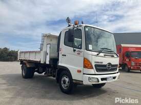 2007 Hino FC4J Tipper - picture0' - Click to enlarge