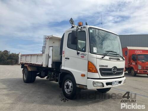 2007 Hino FC4J Tipper