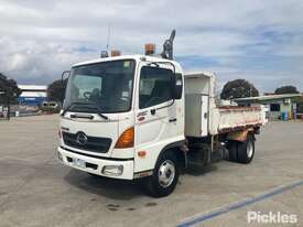 2007 Hino FC4J Tipper - picture1' - Click to enlarge