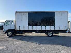 2005 Mitsubishi Fighter FM600 Curtain Sider - picture2' - Click to enlarge